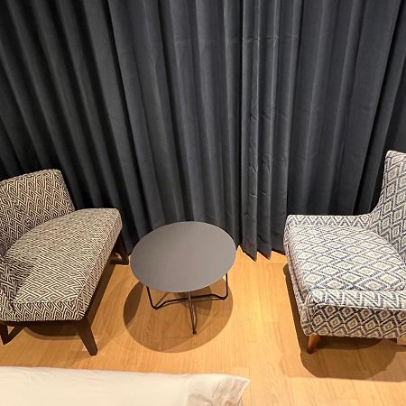 Jinhae Intercity Hotel Чангуон Екстериор снимка