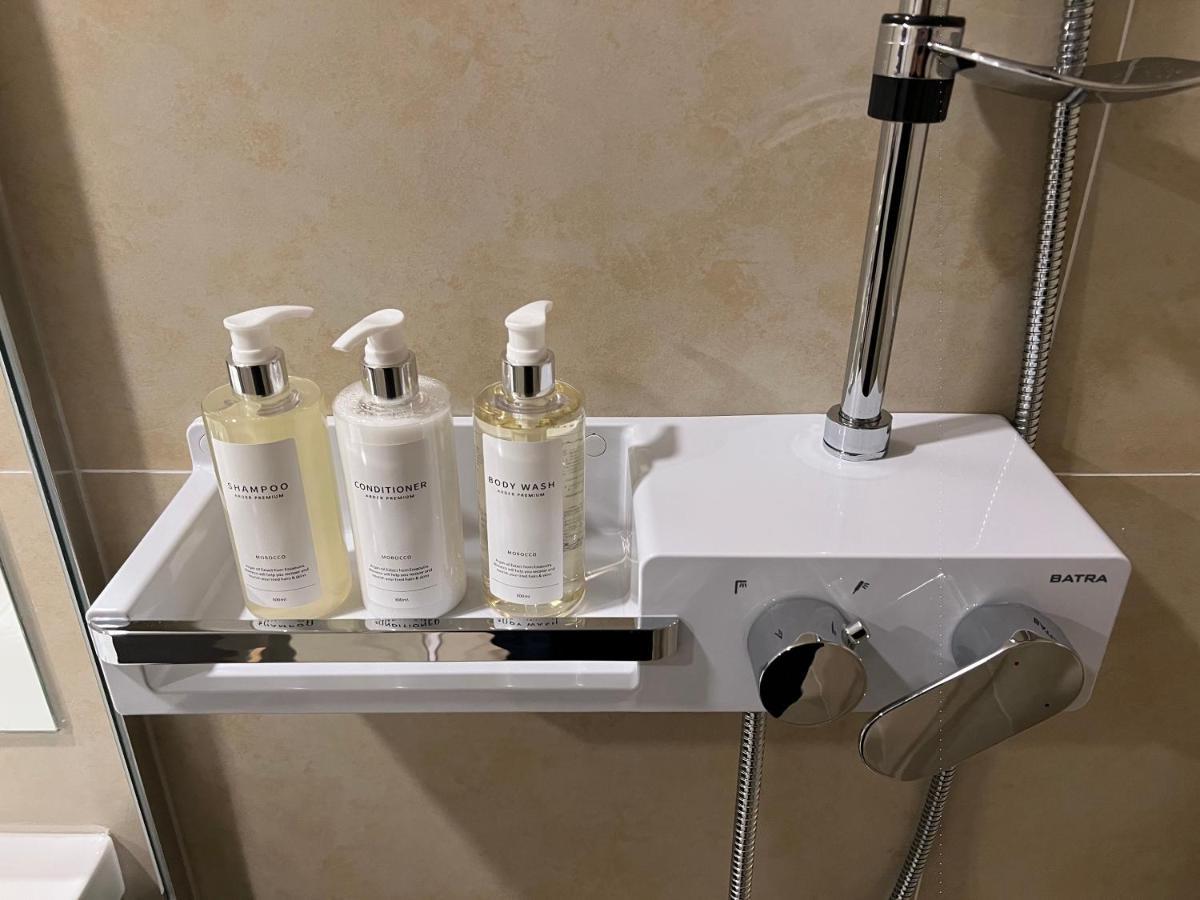 Jinhae Intercity Hotel Чангуон Екстериор снимка